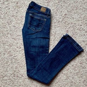 American Eagle women’s Skinny Kick Jeans